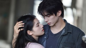 Chó Hoang Và Xương - Love For You