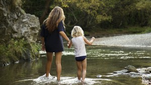 Con Đường Nội Địa - The Inland Road