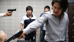 Kẻ ngoài vòng pháp luật