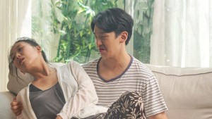 Kẻ thù gặp nhau ở phòng khách của chúng tôi