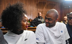 Người đẹp và đồng phạm Bester