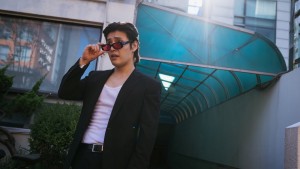 Yadang: Ba Mặt Lật Kèo